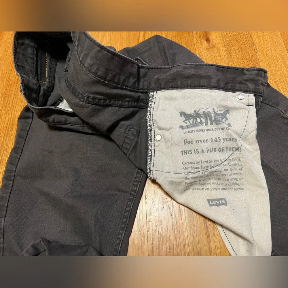Levi's 505 Gray Pants, Men’s 32X30 - Picture 10 of 13
